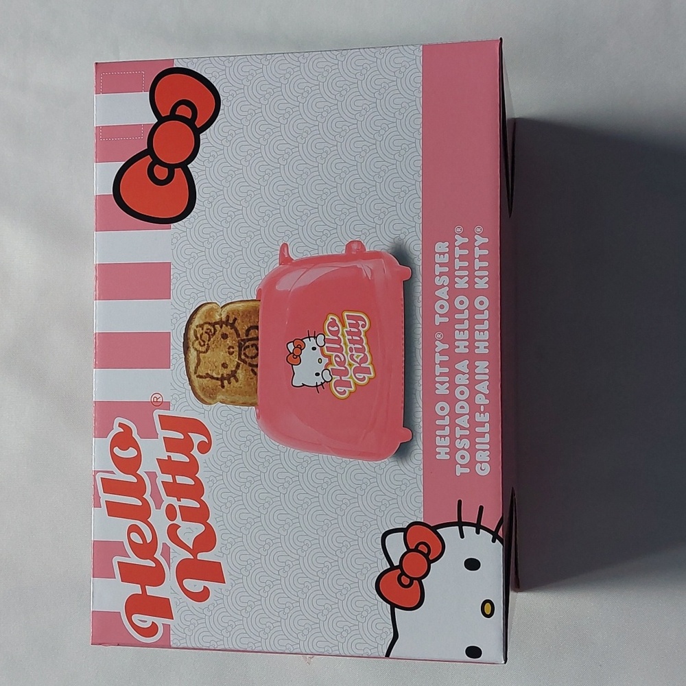 Hello Kitty 2 Slice Cool Touch Toaster New‎